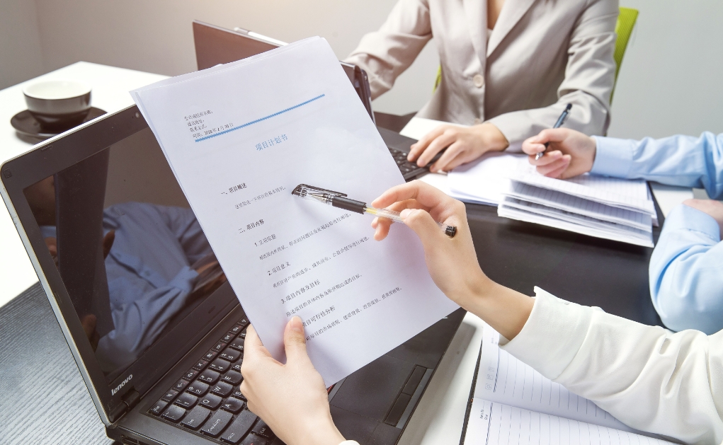 新加坡務(wù)工：從申請(qǐng)到生活，一文掌握！